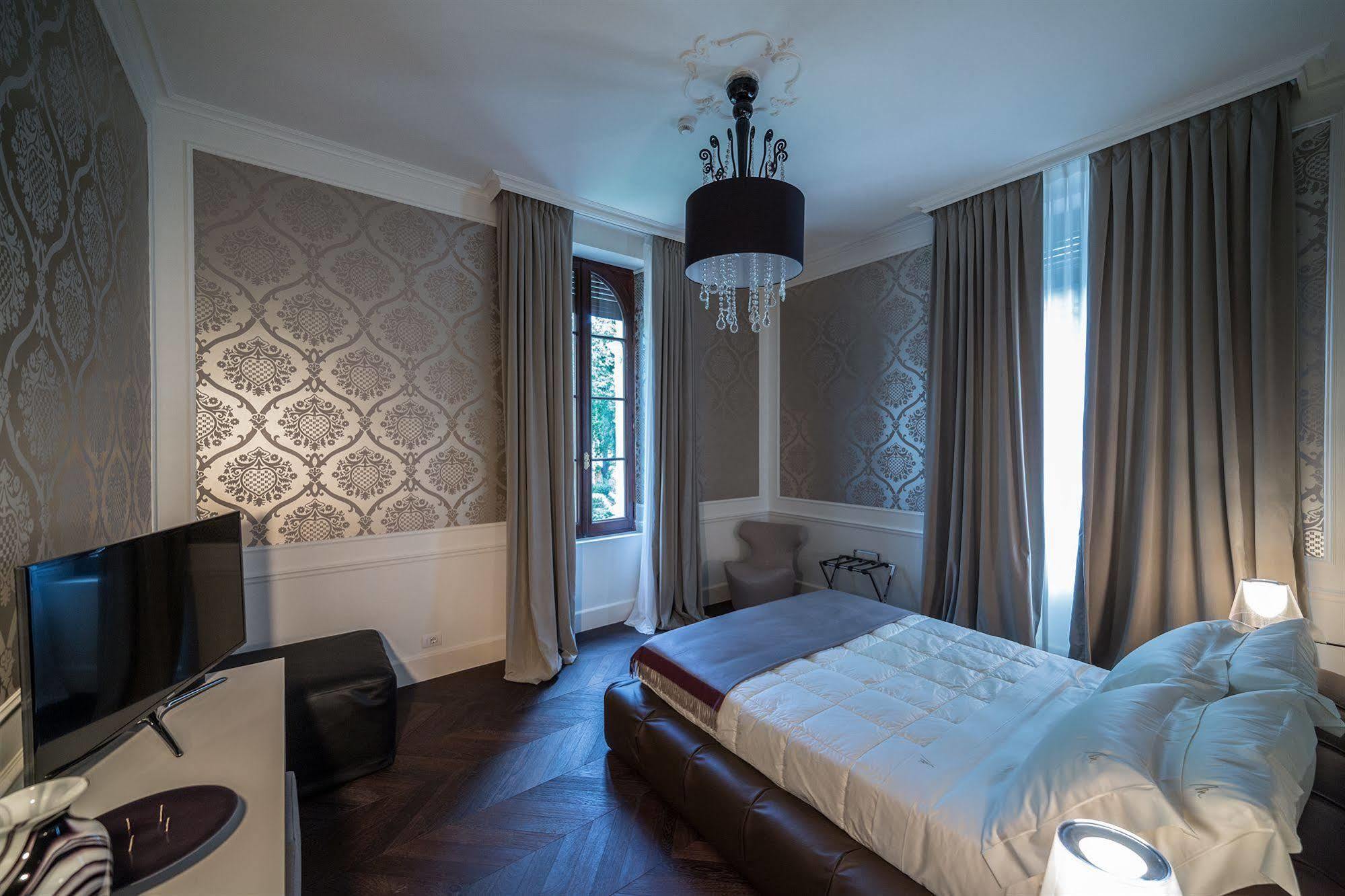 Relais Metelli Hotel Foligno Ngoại thất bức ảnh